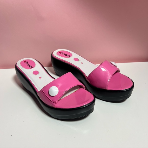 Vintage Y2K 2000s 90s pink retro preppy platforms